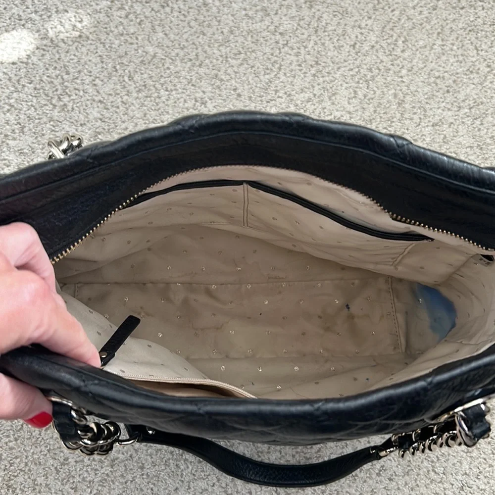 🌟Kate Spade Quilted Zip Tote🌟